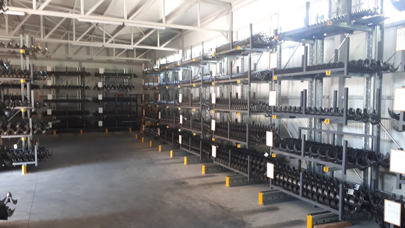 Depozitul Nibora SRL la Pleven